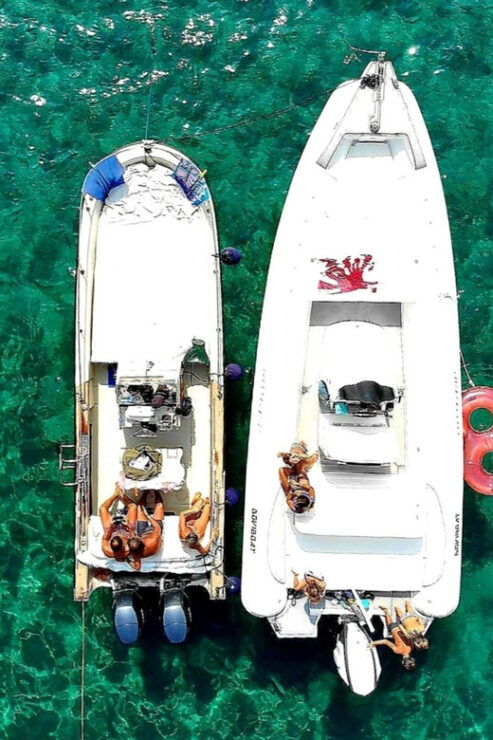 Tour of the Amalfi Coast in a 8m Dinghy by Napolipass.Com - Highlights of the Tour