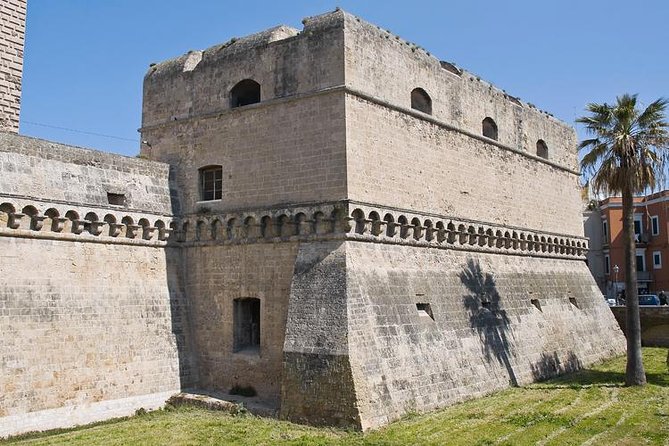 Tour of the Fortifications of Bari: the Defenses of the City and Their History - Architectural Features of the Citys Defenses