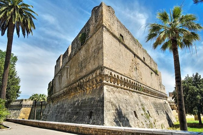 Tour of the Fortifications of Bari: the Defenses of the City and Their History - The Strategic Location of the Fortifications