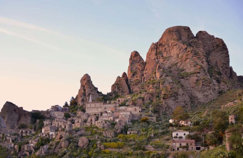 Tour of the Grecanica area from Reggio Calabria: Bova and Pentedattilo - Exploring Calabria’s Greek Heritage at Bova