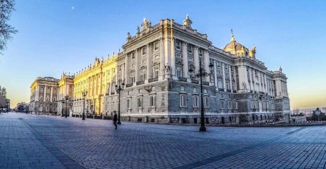 Tour of the Historic Royal Palace of Madrid - Customer Reviews