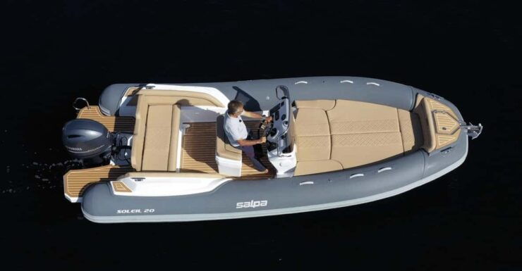 Tour of the Island of Ischia by Boat - Boat Specifications