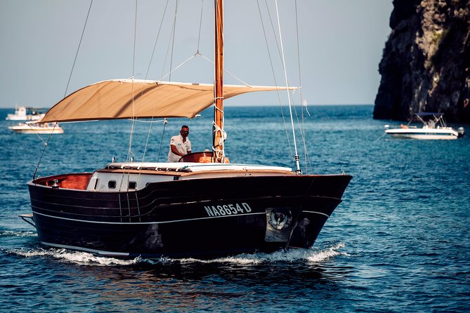 Tour of the Island of Procida in a Schooner - Overview of the Island of Procida