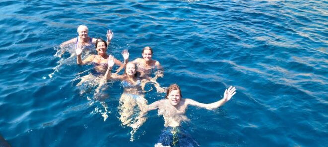 Tour of the Islands of the Archipelago With Lunch and Drinks - Included Amenities