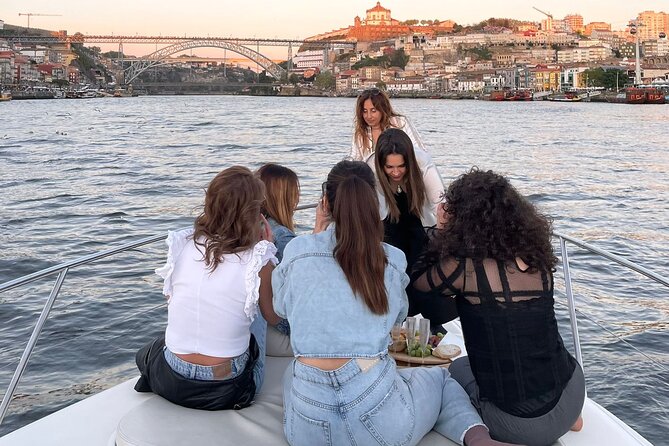 Tour on a Private Yacht in the Douro With Lunch on Board - Meeting and Pickup Details