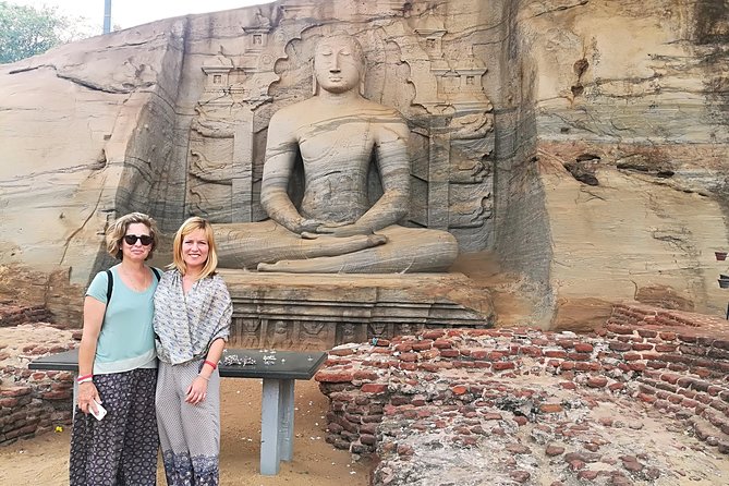 Tour Packages in Sri Lanka - Most Popular Round Tour - All in One Tour - Top Attractions Visited on the Tour