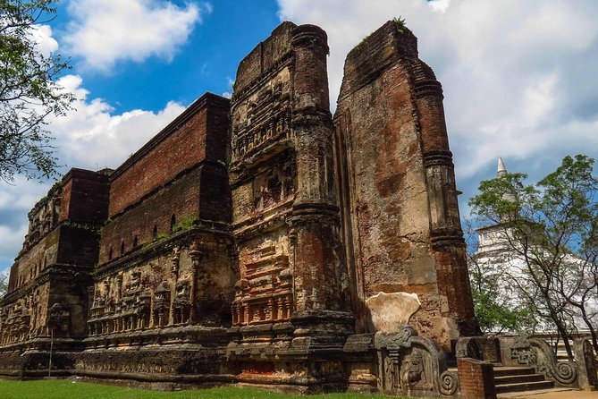 Tour Packages in Sri Lanka - Most Popular Round Tour - All in One Tour - Practical Information for Traveling in Sri Lanka