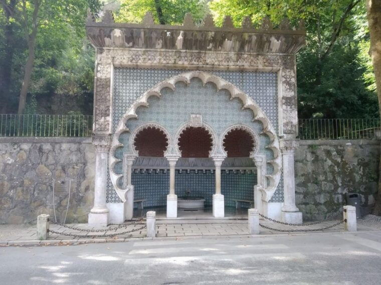 Tour Palácio da Pena, Azenhas do Mar, Cabo da Roca e Cascais - FAQs