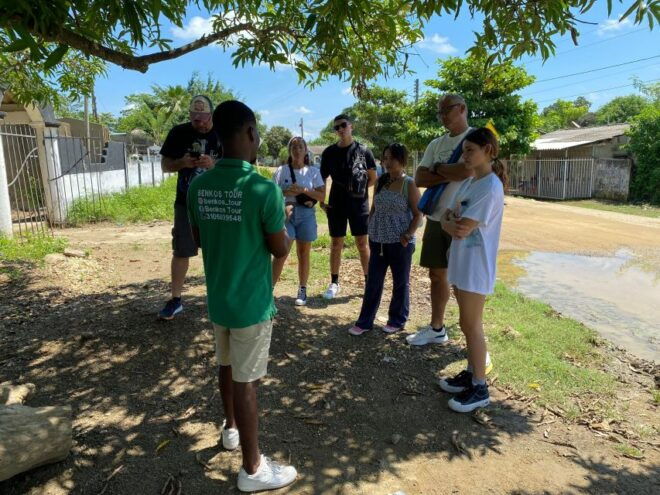 Tour Palenque With Natives - Tour Logistics and Accessibility