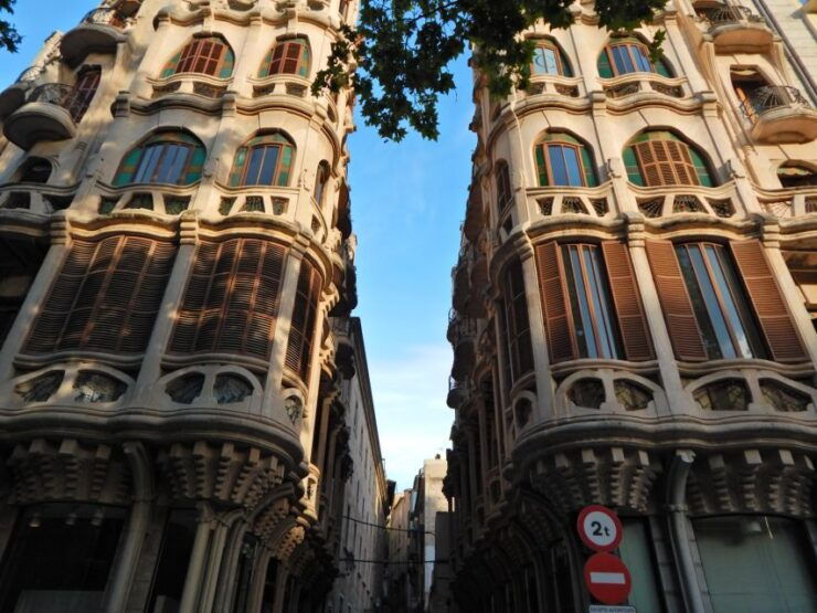 Tour Palma Old Town & Cathedral Skip-The-Line Entry - Tour Duration and Availability