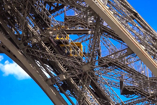 Tour & Parisian Lunch on the Eiffel Tower - End Point
