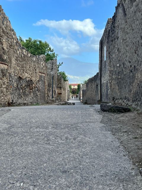 Tour Pompeii and Vesuvius - Pompeii Exploration