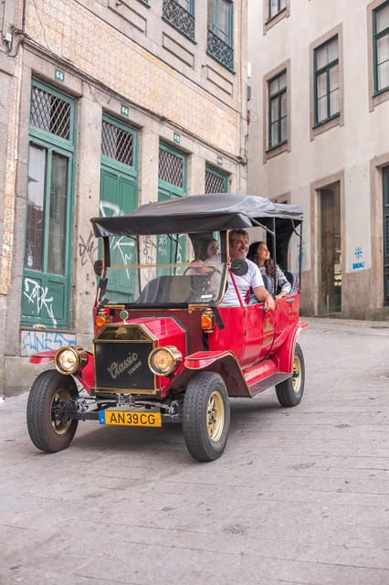 Tour Porto: Classic Adventure in Electric Tuk Tuk - Who Is This Tour Best For?