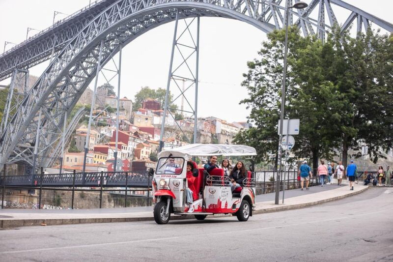 Tour Porto: Tuk Tuk Adventure with a Classic Port Wine - FAQ