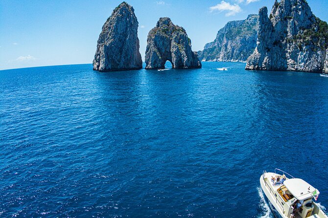 Tour Privato Di Capri in Barca - Tour Highlights