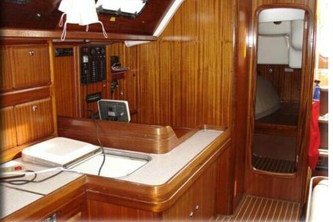 Tour Sailboat 15 mt. BOARDING FROM LA MADDALENA islands Archipelago - FAQ