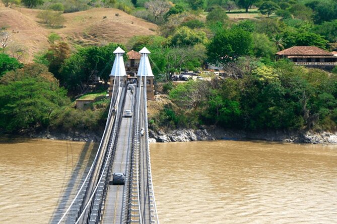 Tour Santa Fe De Antioquia - Historical Landmarks