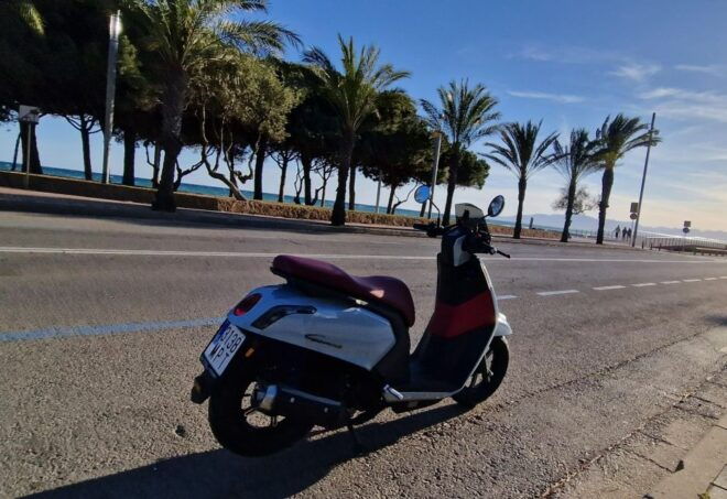 Tour Scooter 125cc Guided Salou to Red Hills 2h With Pickup - Customer Reviews and Ratings