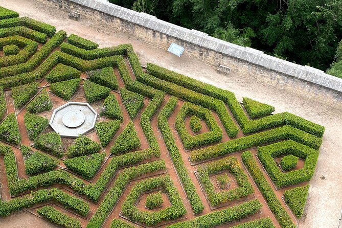 Tour Segovia and La Granja De San Ildefonso From Madrid - Additional Inclusions and Cancellation Policy