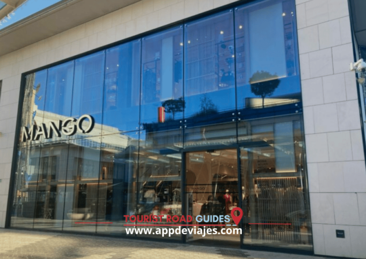 Tour Shopping and Food Boston Self-Guided Tour App - Good To Know