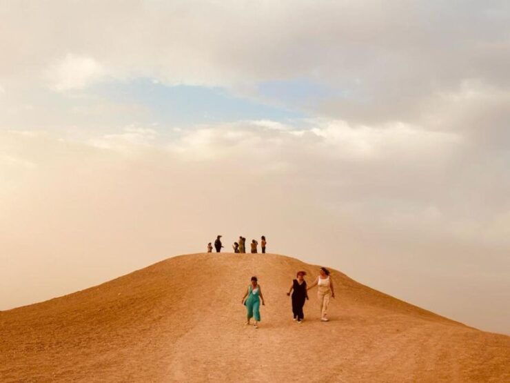 Tour to Agafay Desert With Lunch Time by the Swimming Pool - Experience Highlights