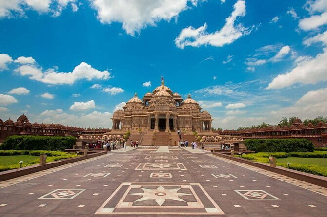 Tour to Akshardham temple with Guide and Delhi Transfer - What’s Included and What’s Not
