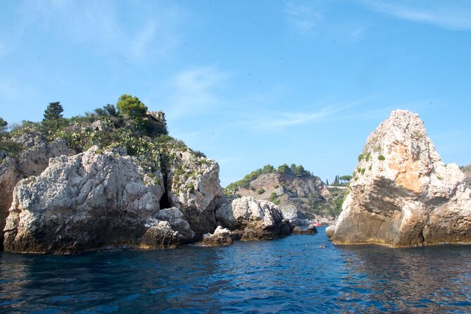 Tour to Baia Di Taormina, Isola Bella and Naxos - Travel Tips and Recommendations