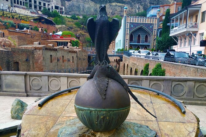 Tour to Chateau Mukhrani From Tbilisi (Saguramo,Dusheti, Bazaleti Lake,Dzalisi) - Meeting and Pickup Information