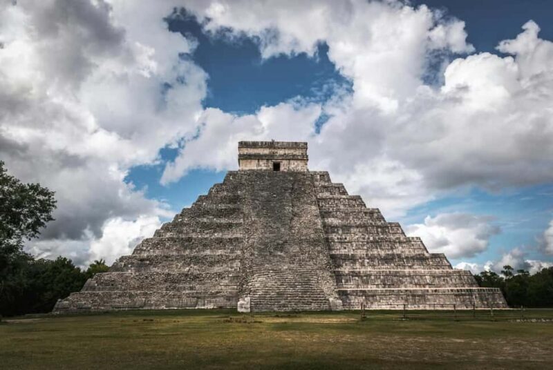Tour to Chichén Itzá with Lunch and Transportation from Playa, Tulum, and Cancún - Thorough Overview and What to Expect