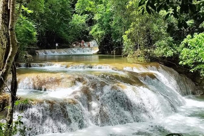 Tour to Copalitilla Magical Waterfalls From Huatulco With Admission Included - Feedback From Host and Participants