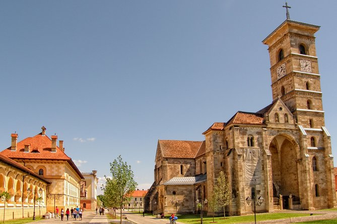 Tour to Corvin Castle in Hunedoara & Alba Iulia - Tour Itinerary