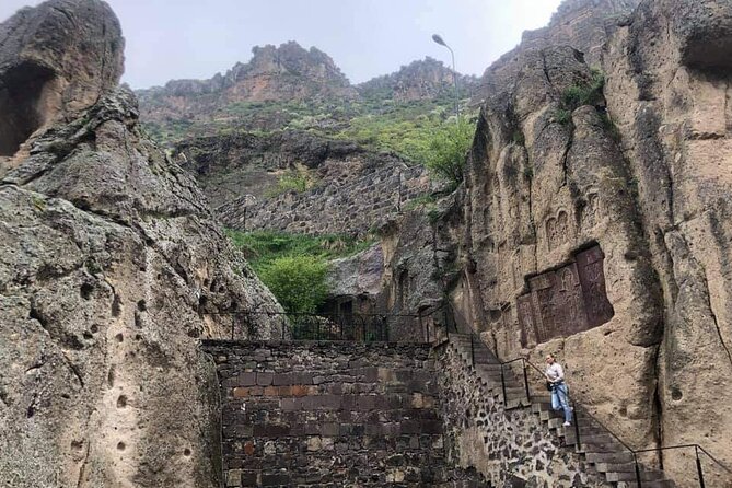 Tour to Garni, Geghard , Symphony of Stones - Pickup Details
