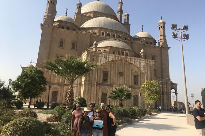 Tour to Giza Pyramids and Egyptian Museum and Citadel and Khan Elkhalili - Tour Inclusions