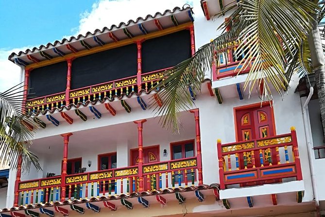 Tour to Guatapé Rumbero Boat Access to the Stone - Review Insights and Feedback