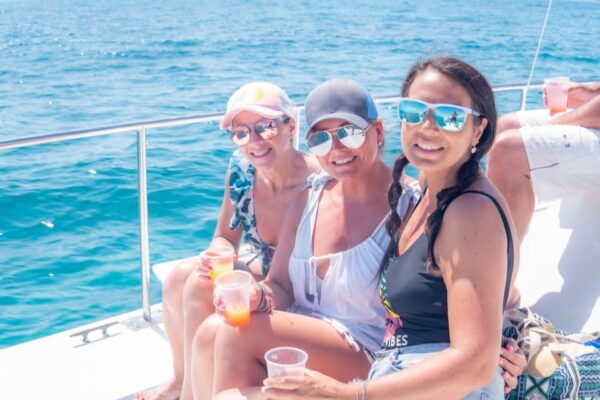 Tour to Isla Mujeres With Open Bar Departure at Noon - Starting Location