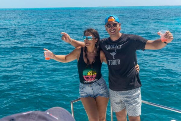 Tour to Isla Mujeres With Open Bar Departure at Noon - Cancellation Policy