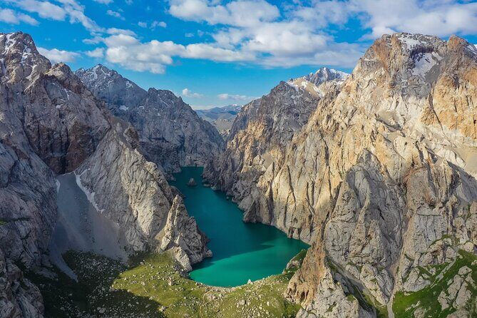 Tour to Kel Suu Lake Visit Paradise of Kyrgyzstan - Good To Know