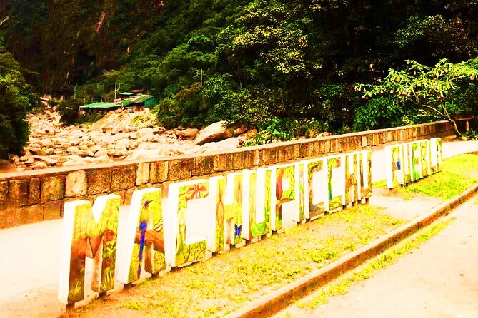 Tour to Machu Picchu 1 Day From Cusco by Train - Common Questions