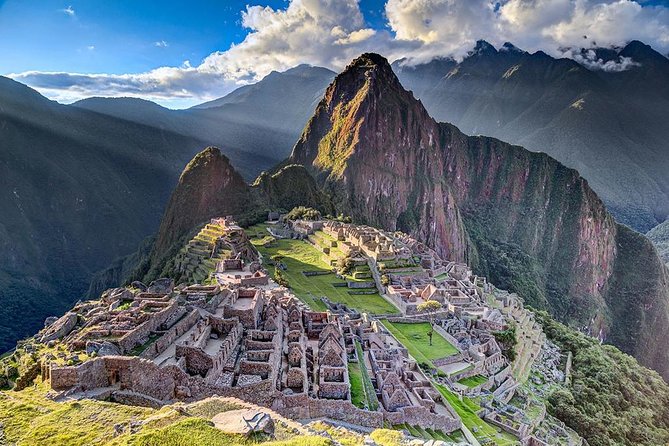 Tour to Machu Picchu by Bus With Overnight - Tour Details