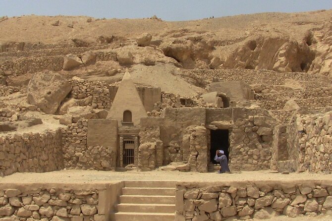 Tour to Medinet Habu, Valley of Nobles, Deir El Madina With Lunch - Reviews and Ratings