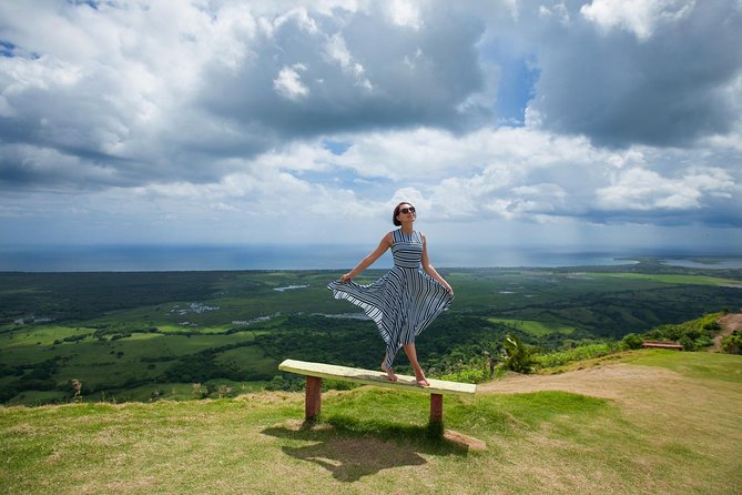 Tour to Montana Redonda (Round Montain) & Costa Esmeralda Beach - Tour Details