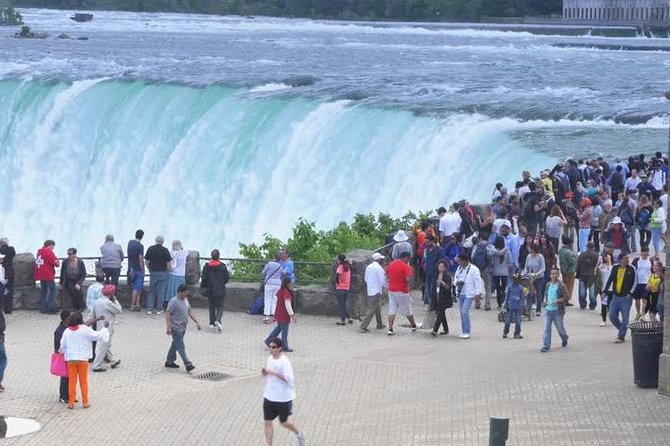 Tour to Niagara Falls With Cruise - Wine Tasting