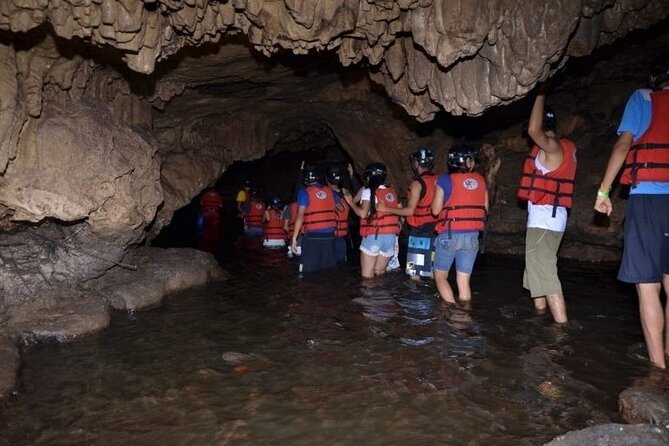 Tour to Río Claro and La Caverna Del Cóndor - Meeting and Pickup Information