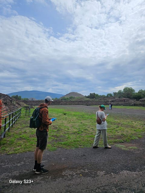 Tour to Teotihuacan With Pickup From Parque Mexico - What to Bring