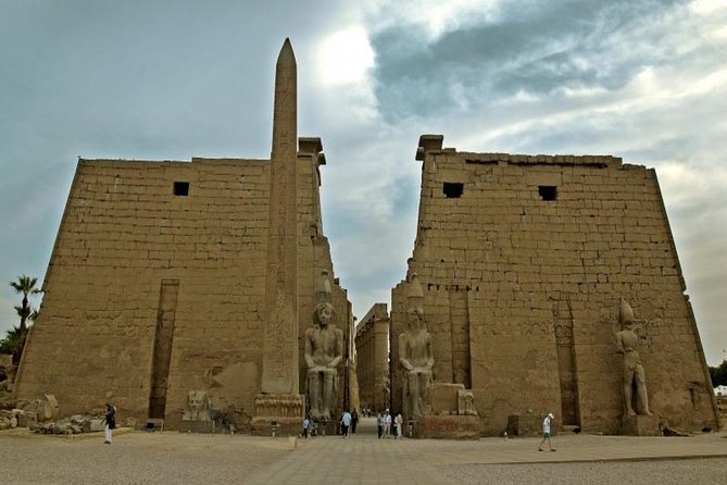 Tour to The East & West Bank of the Nile - Booking Details