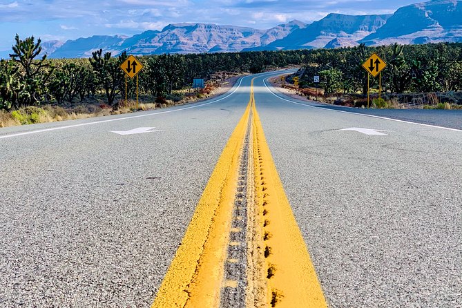 Tour to the Grand Canyon With Skywalk and Hoover Dam Included. - Reviews