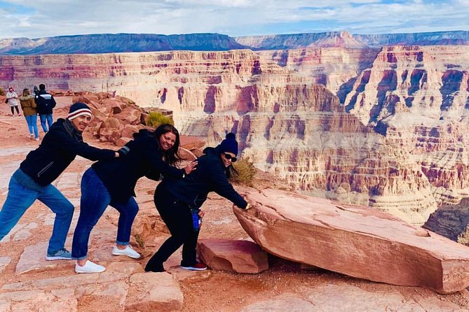 Tour to the Grand Canyon With Skywalk and Hoover Dam Included. - Common Questions