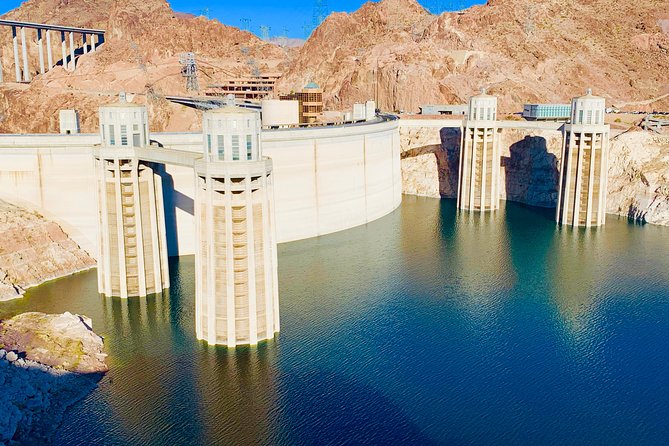 Tour to the Grand Canyon With Skywalk and Hoover Dam Included. - The Sum Up