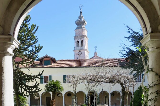 Tour to the Islands of San Servolo and San Lazzaro Degli Armeni - Explore San Lazzaro Degli Armenis Historic Monastery