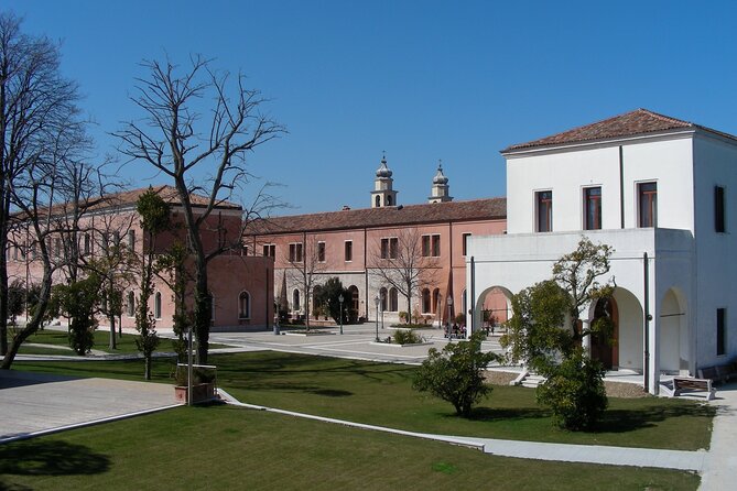 Tour to the Islands of San Servolo and San Lazzaro Degli Armeni - Take a Vaporetto to the Islands